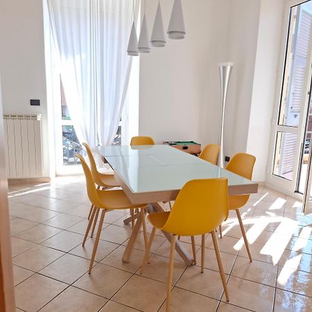La Terrazza Apartment,A 50 Mt Dal Mare Varazze Buitenkant foto